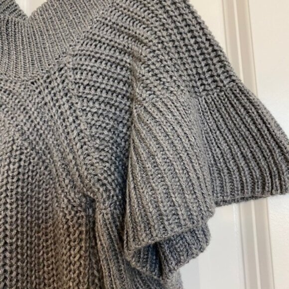 dRA Los Angeles Cold Shoulde r Short Sleeve Sweater Gray Size S - Picture 7 of 11